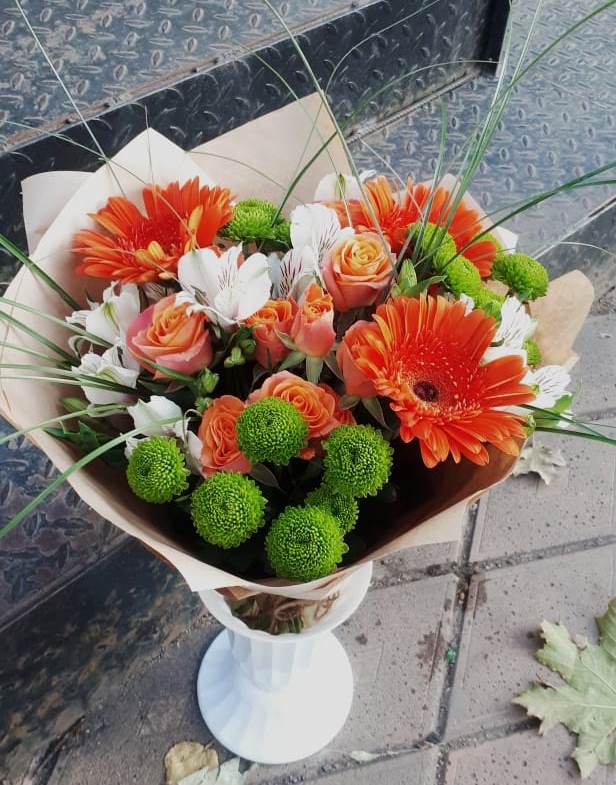 Букет цветов из: Герберы, Хризантемы, Альстромерии и Розы в Струбково