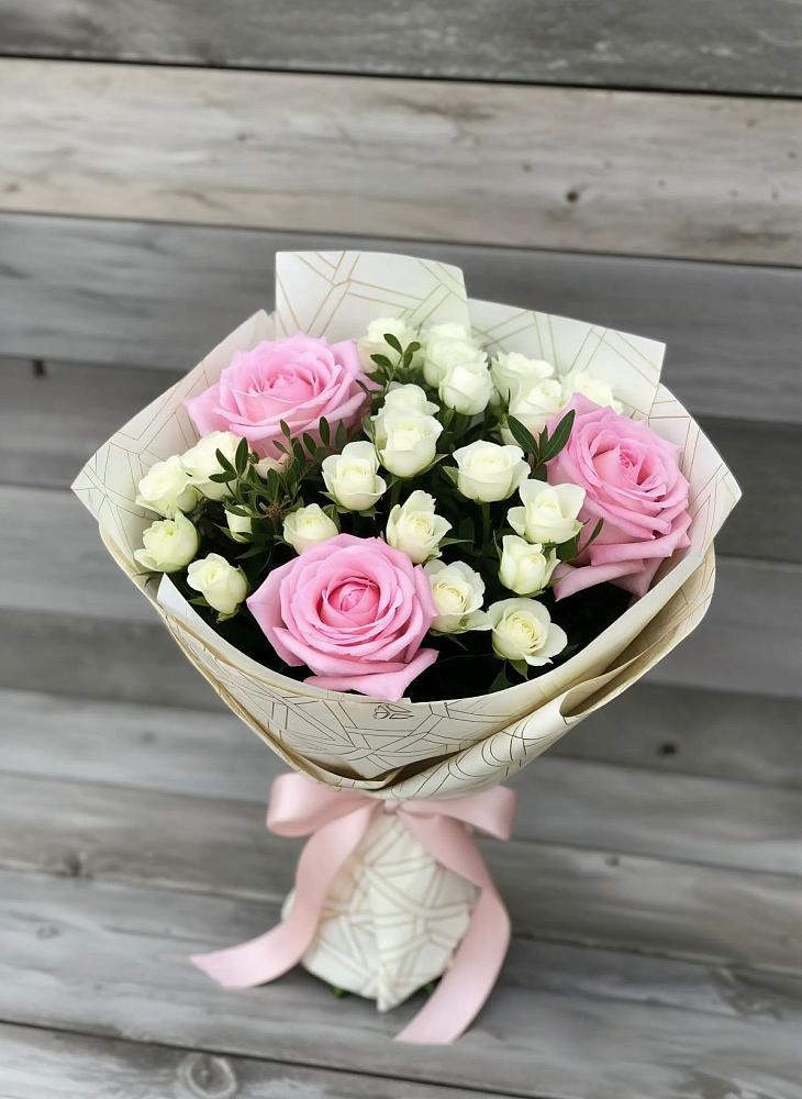 Букет цветов из: Розы в Струбково