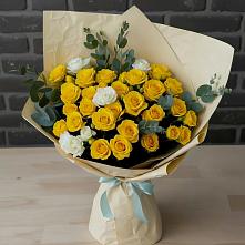 Букет цветов из:  Розы в Струбково