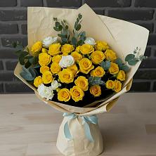 Букет цветов из:  Розы в Струбково