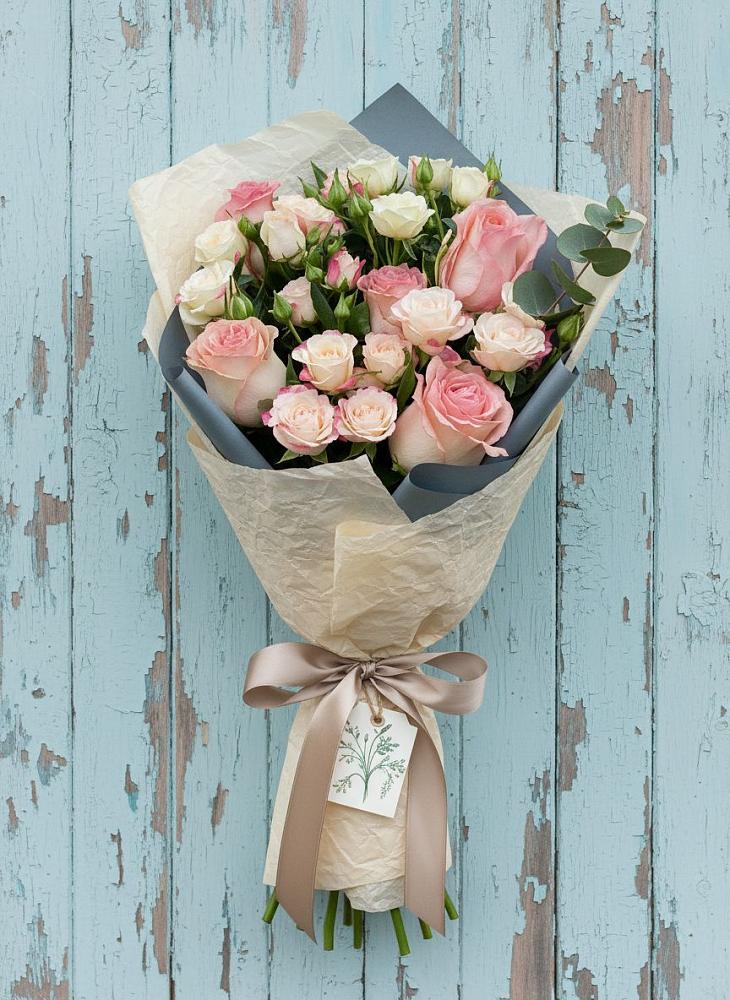 Букет цветов из: Розы в Струбково