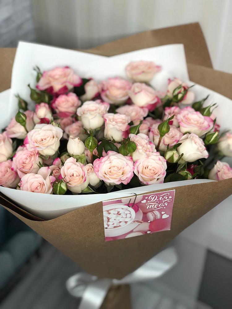 Букет цветов из: Розы в Струбково