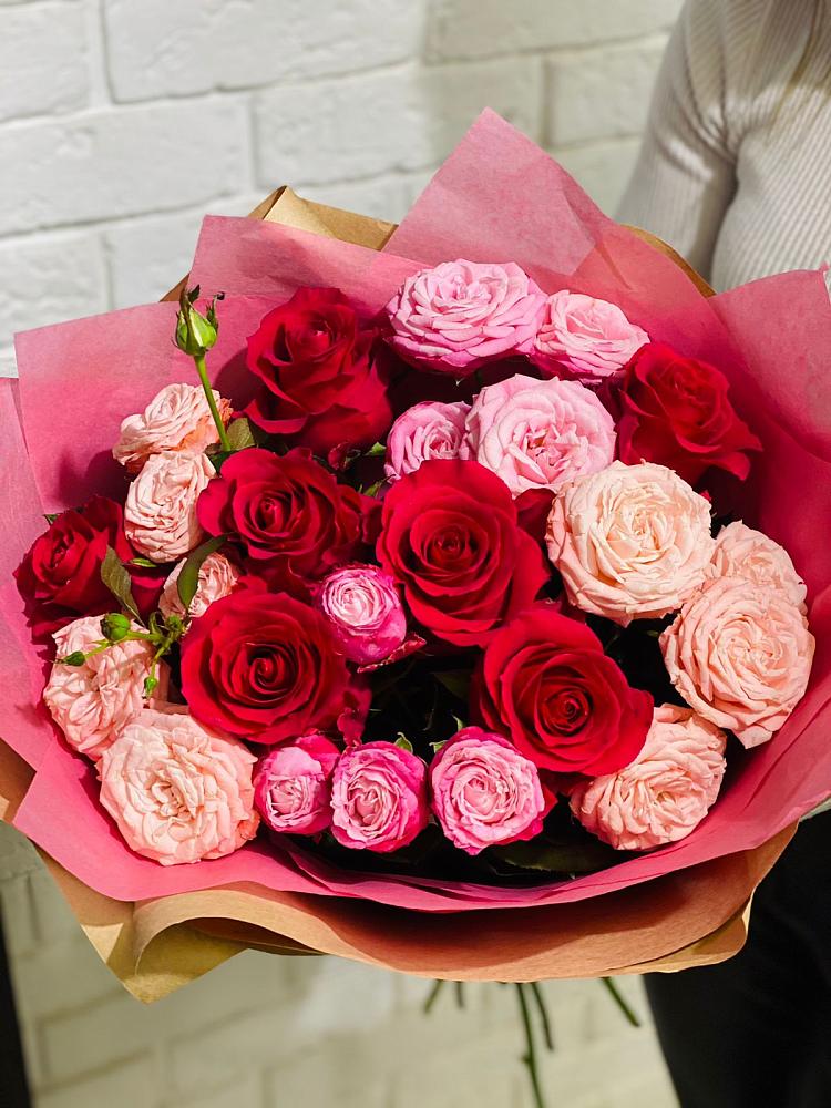 Букет цветов из: Розы в Струбково