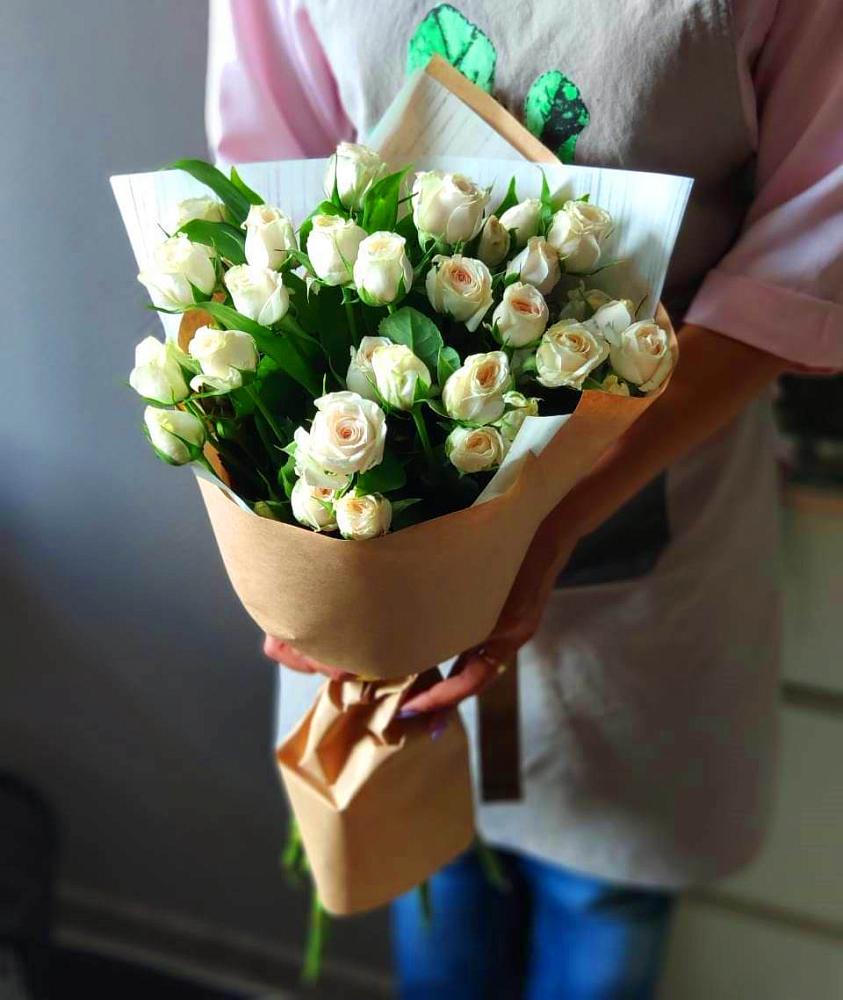 Букет цветов из: Розы в Струбково