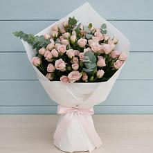 Букет цветов из:  Розы в Струбково